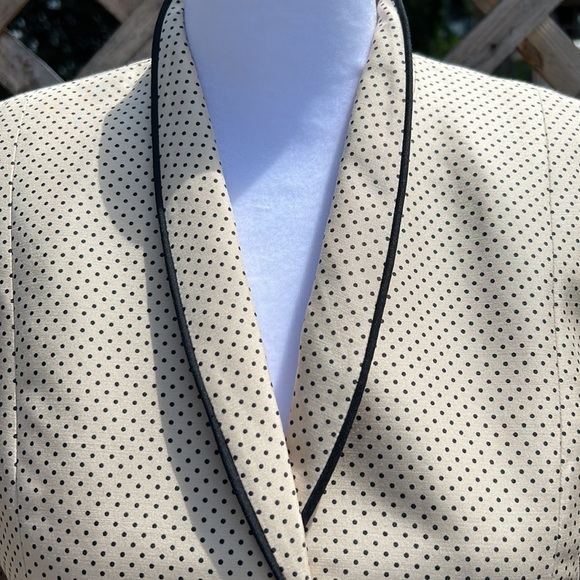 NWT Kate Hill “That’s the Spirit” Dotted Blazer Size 2P - Picture 3 of 8